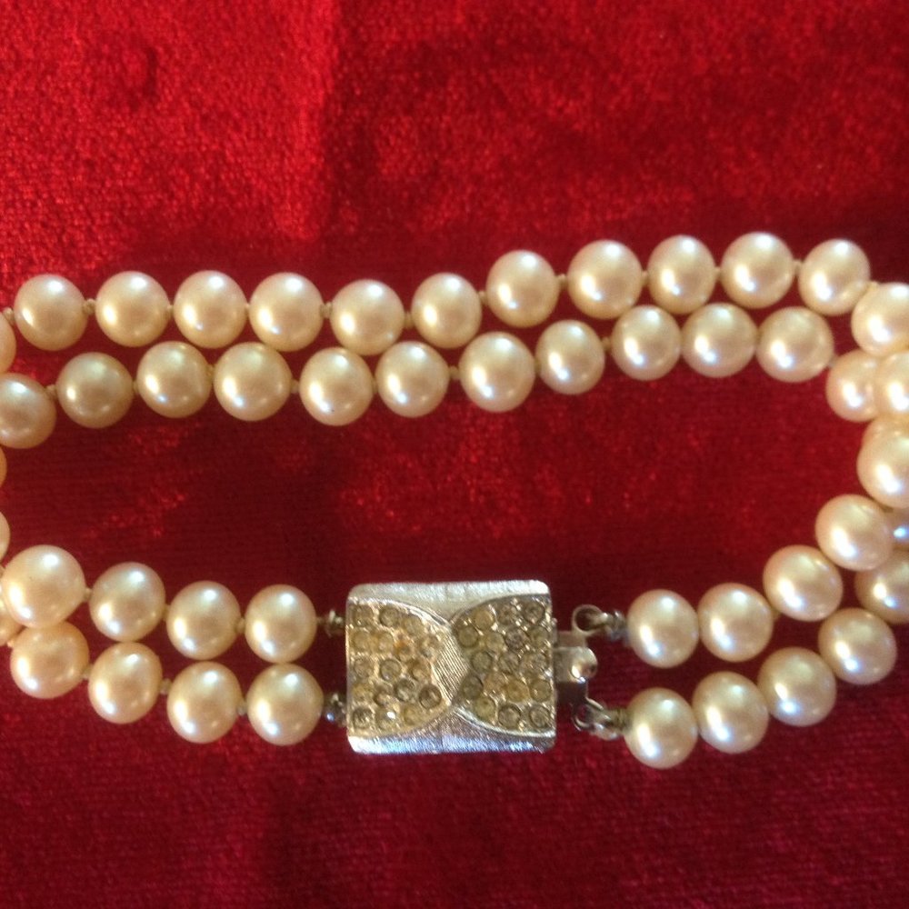 Vintage Art Deco Double-Strand Pearl Bracelet
